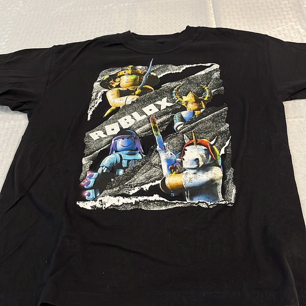 Bundle of 5 Boys T-Shirt, 4 Roblox and 1 Fortnite Short Sleeve T-shirts Size 8 - Picture 4 of 7